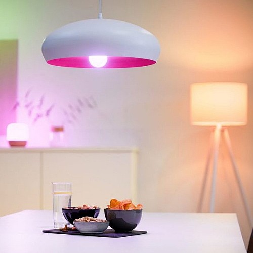 ���� LED ������� �� ��� ���� WIZ ���� ��� SMART BULB11W A60 E27 RC