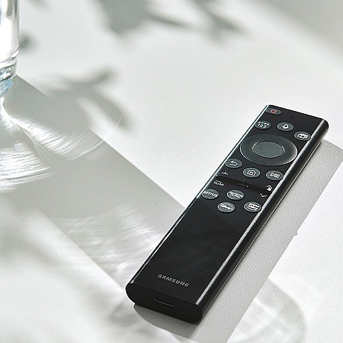�������� ���� "50 UHD 4K ���� SAMSUNG ������ ��� UE50BU8500