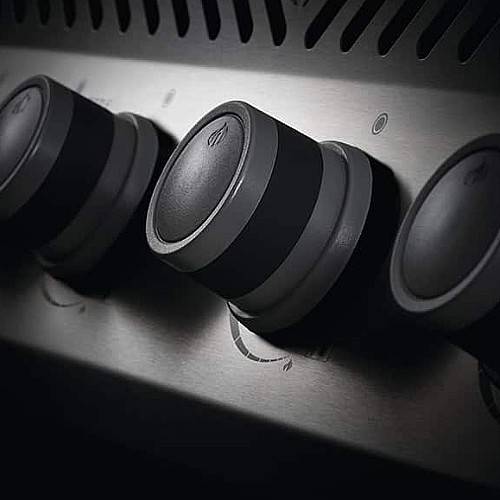 ���� �� 4 ������ ���� NAPOLEON �������� ROGUE XT ��� 525SIB