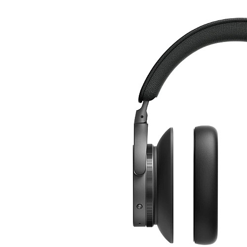 ������� OVER EAR �������� ���� Bang & Olufsen ��� ��� ������� ���  BEOPLAY H95