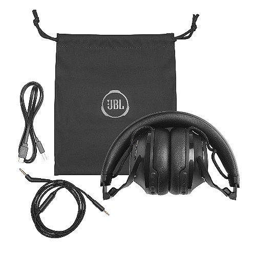 ������� ��� �������� ���� JBL ��� �� �� ��� CLUB 700 BT