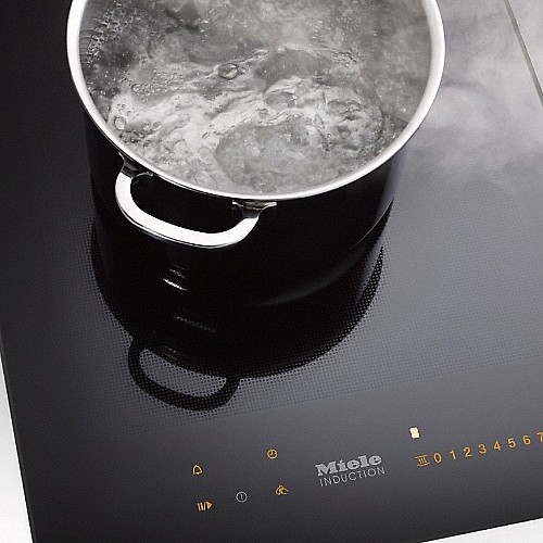 ������ ��������� ������ 38 �"� ���� MIELE ���� ��� CS7612FL