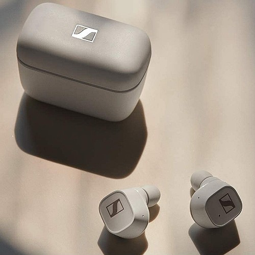 ������� �������� TWS ���� SENNHEISER ������� ��� CX400BT
