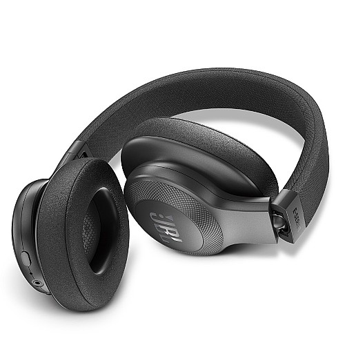 ������� ON-EAR �������� ���� JBL �� �� �� ��� E55BT