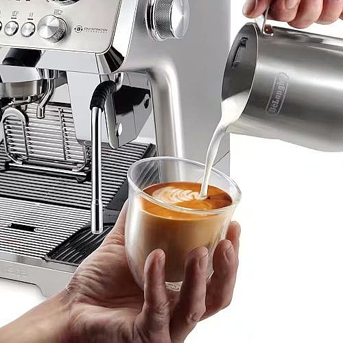 ����� ��� ����� ���� DELONGHI ������ ��� EC 9885 M La Specialista Maestro