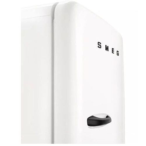 ���� ���� SMEG FAB28RDPCW6 ���� �����