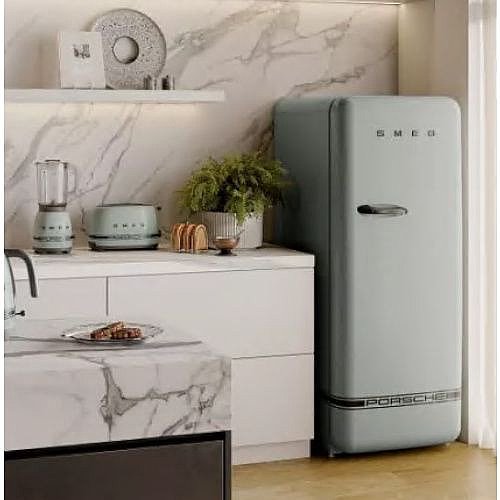 ���� ���� SMEG FAB28RDPSG6 ���� �����
