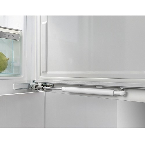 ���� �� ����� ����� ���� LIEBHERR ����� ��� ICNDI5173