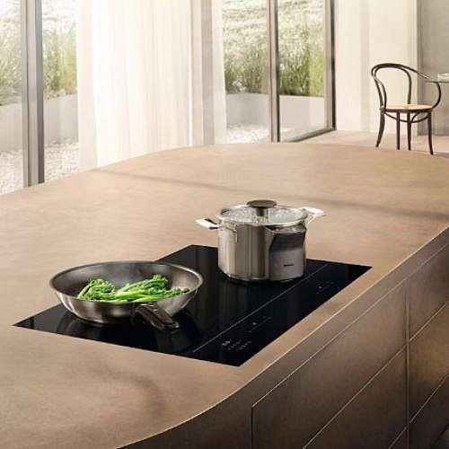 ������ ��������� 80 �"� MIELE ���� ��� KM8685FL