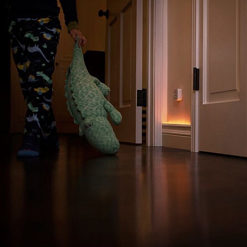 ���� ����� ������ ���� PHILIPS ������ ��� HUE MOTION SENSOR