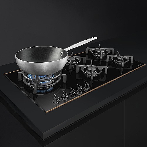 ������ �� 90 �"� ���� SMEG ���� ��� PV695