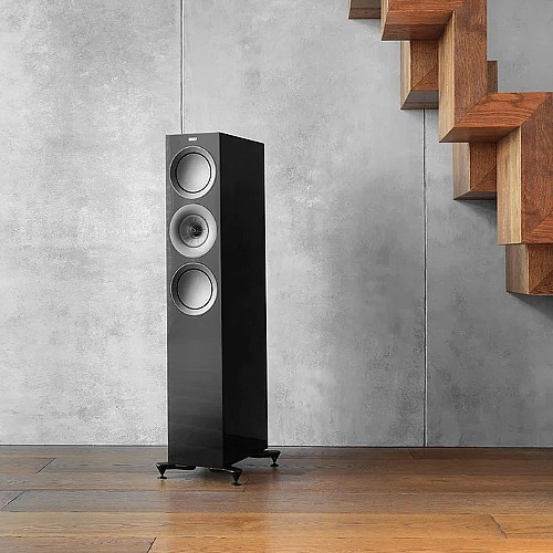 ��� �������� ������� ���� KEF ��� ��� R7
