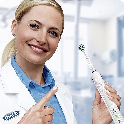 ����� ������ ������ ORAL-B ���� �� ��� SMART 5 5100S