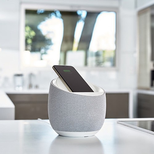 ����� HI-FI ��� �� ���� ����� ������ ���� BELKIN ����� ��� SOUNDFORM ELITE
