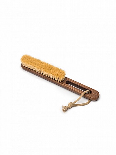 ����� ���� ����� ������� ���� STEAMERY ������ CLOTHING BRUSH