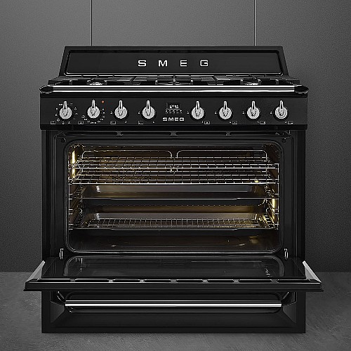 ���� ����� ������ 90 "� ���� SMEG ���� ��� TR90