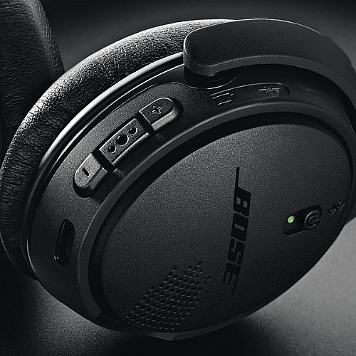 ������� ON-EAR �������� ���� BOSE ��� ���  ON-EAR WIRELESS HEADPHONES
