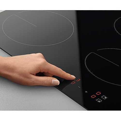 ������ ������ ���� ZANUSSI ����� ��� ZHRN641K