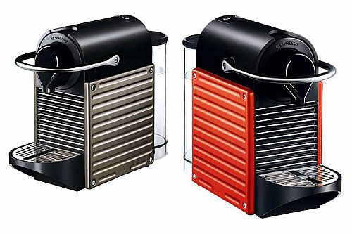 ����� ������ Pixie ���� NESPRESSO ��� C60 + ����� Aerochino